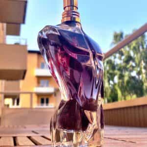 عطر لو مال إيسنس دو بارفان من جان بول